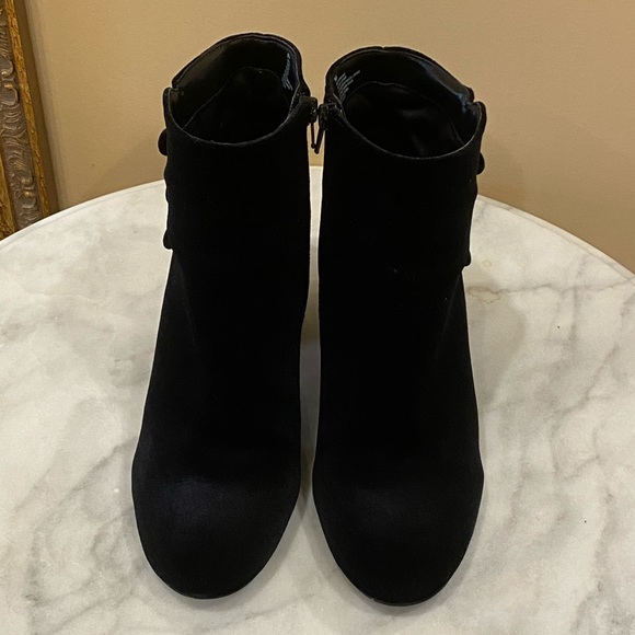 nine west velvet boots